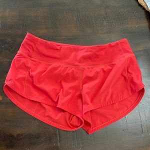 Lululemon Speed Up Shorts 2.5” carnation red
